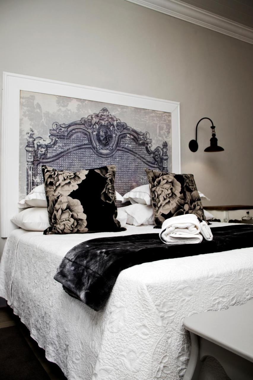 French Karoo Guesthouse Бофорт-Уэст Экстерьер фото